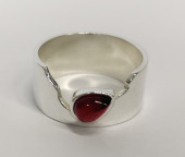 Кольцо 447-2, Серебро 925, Серебрение, Янтарь-Вишневый