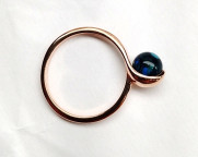 Кольцо 047-1, Серебро 925, Позолота, Янтарь-Синий